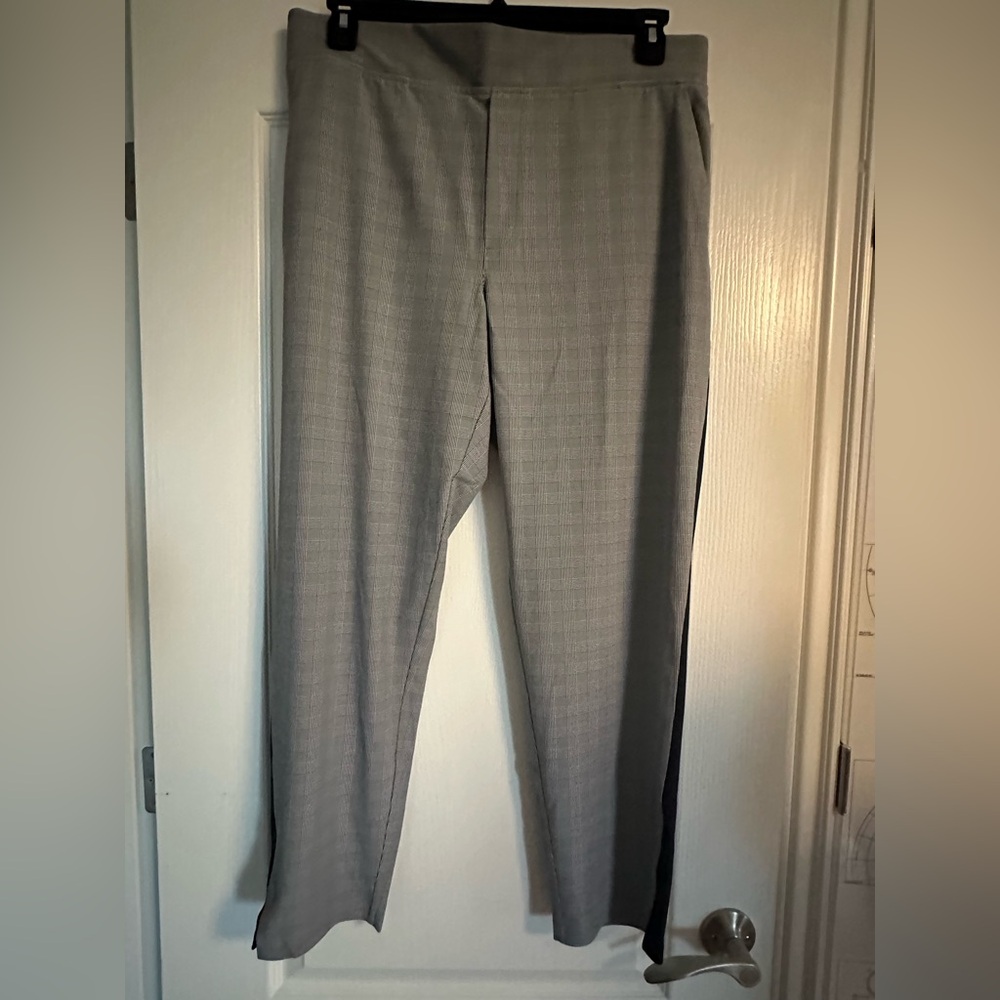 Athleta Gray Straight Leg Pants